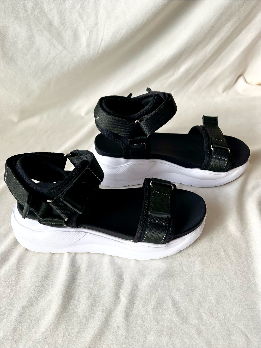 True Craft Black and White Platform Sport Sandals